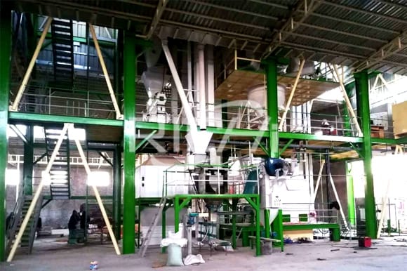 How does animal feed manufacturing plant process premix feed?