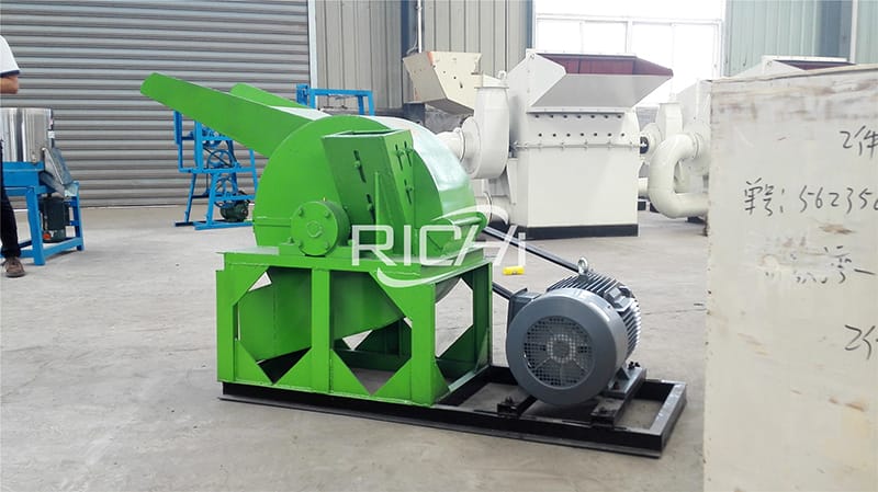 China factory supply high quality 3-4 ton per hour wood hammer mill crusher for sale