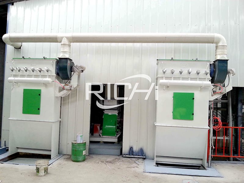 How to solve the problem of dust removal difficulty and easy blocking of the dust collector in animal feed making plant?